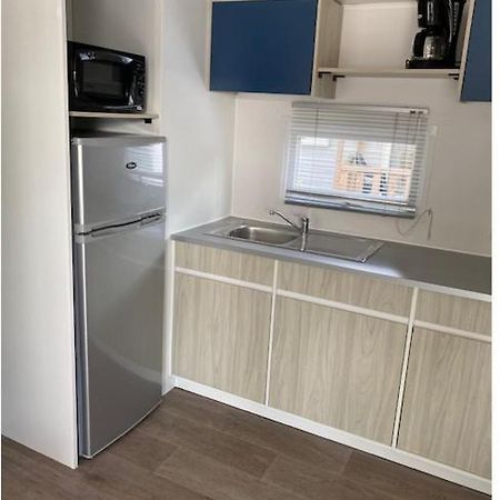 Mobil-Home 6 Personnes - Camping La Falaise 4* / Piscine / Club Enfants / Spa / Restaurant / Animations ナルボンヌ エクステリア 写真