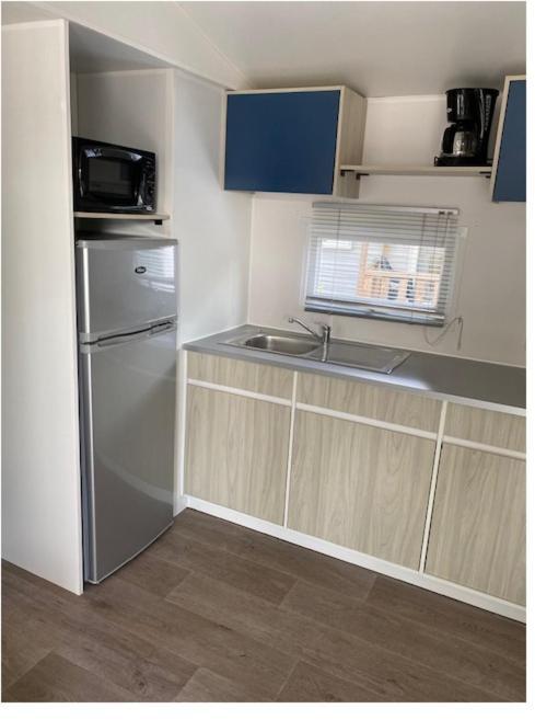 Mobil-Home 6 Personnes - Camping La Falaise 4* / Piscine / Club Enfants / Spa / Restaurant / Animations ナルボンヌ エクステリア 写真